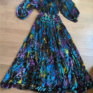 Vibrant Long Sleeve Women's Dress